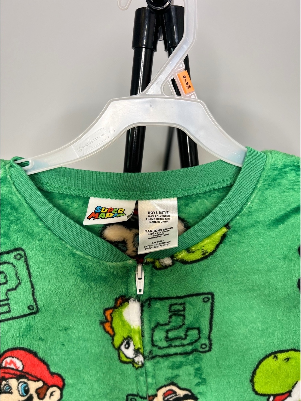 Super Mario Yoshi Boys Plush Fleece One Piece Pajamas NWT Size 7/8 Green - Picture 4 of 7